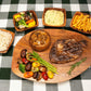 Entrecôte grillée avec sauce aux champignons