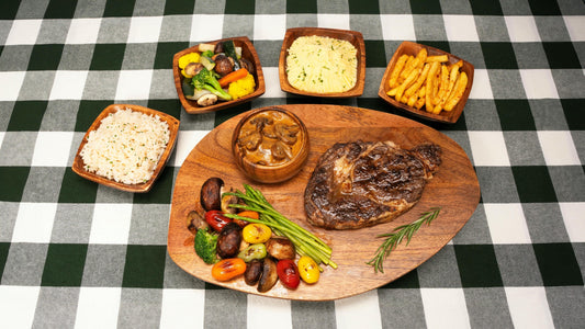Entrecôte grillée avec sauce aux champignons