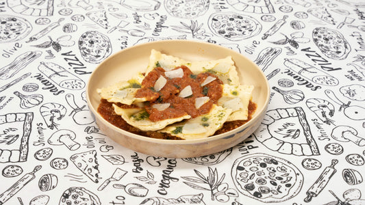 Raviolis à la ricotta et au basilic à la sauce napolitaine